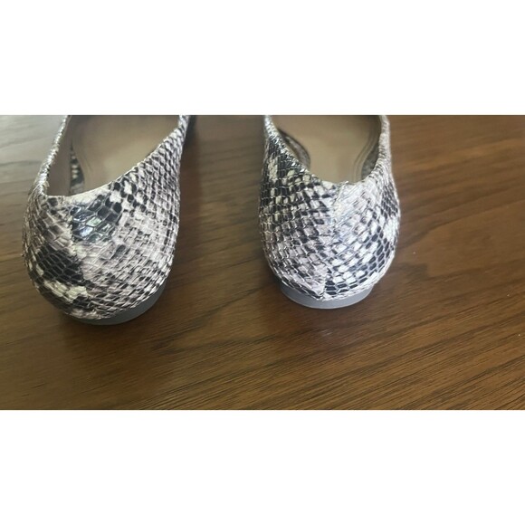 Tory Burch Women's Snakeskin Leather Ballet Shoes Size 6 - Picture 9 of 10
